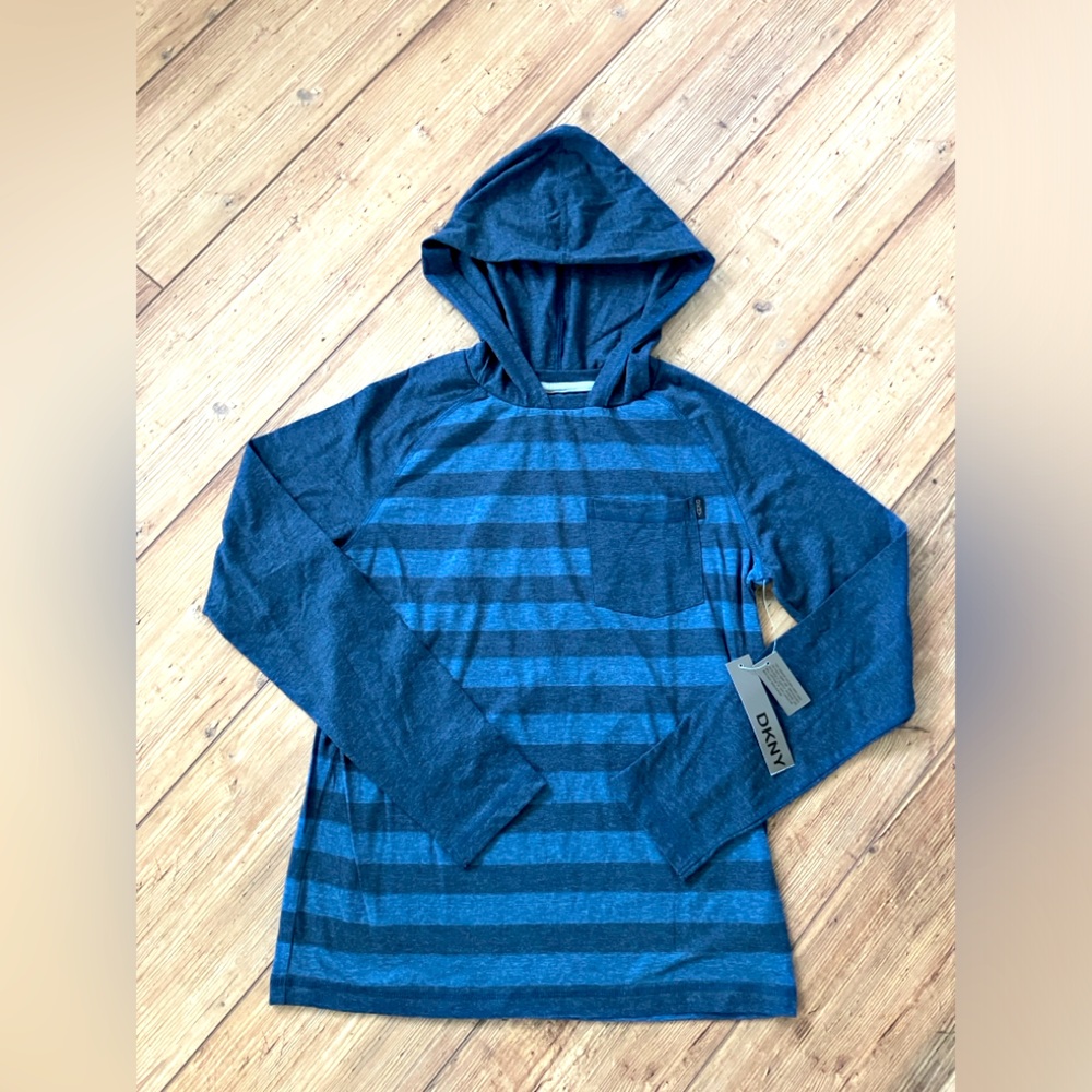 DKNY long sleeve for boys XL